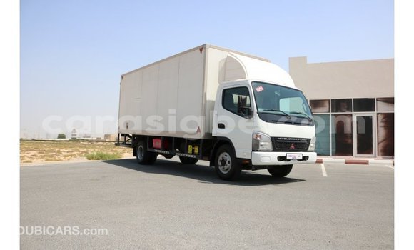 Acheter Import Utilitaire Mitsubishi L400 Blanc à Import - Dubai, Togo