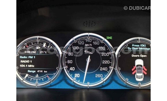 Acheter Import Voiture Jaguar XJ Noir à Import - Dubai, Togo Acheter Import Voiture Jaguar XJ Noir à Import - Dubai, Togo