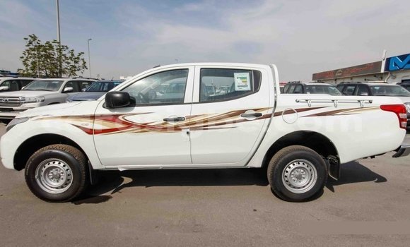 Buy Import Mitsubishi L200 White Car in Import - Dubai in Togo Buy Import Mitsubishi L200 White Car in Import - Dubai in Togo