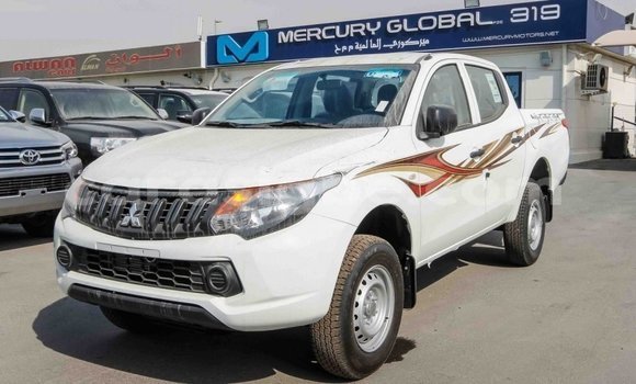 Buy Import Mitsubishi L200 White Car in Import - Dubai in Togo Buy Import Mitsubishi L200 White Car in Import - Dubai in Togo
