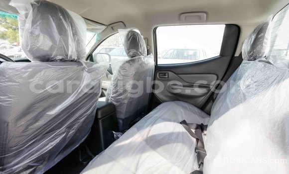 Buy Import Mitsubishi L200 White Car in Import - Dubai in Togo Buy Import Mitsubishi L200 White Car in Import - Dubai in Togo