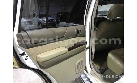 Acheter Import Voiture Nissan Patrol Blanc à Import - Dubai, Togo Acheter Import Voiture Nissan Patrol Blanc à Import - Dubai, Togo