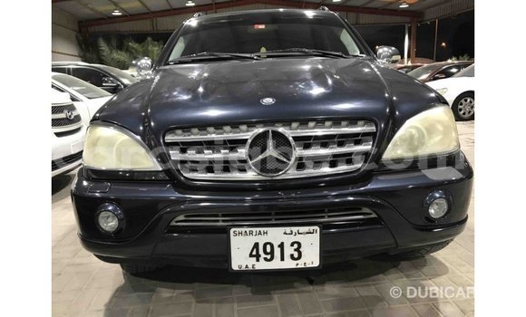 Acheter Import Voiture Mercedes‒Benz 190 (W201) Bleu à Import - Dubai, Togo Acheter Import Voiture Mercedes‒Benz 190 (W201) Bleu à Import - Dubai, Togo