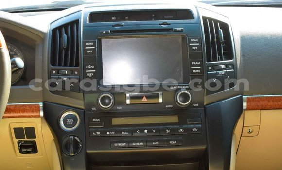 Acheter Import Voiture Toyota Land Cruiser Autre à Import - Dubai, Togo Acheter Import Voiture Toyota Land Cruiser Autre à Import - Dubai, Togo