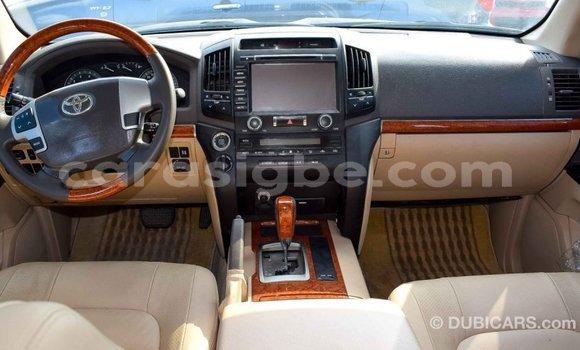 Buy Import Toyota Land Cruiser Black Car in Import - Dubai in Togo Buy Import Toyota Land Cruiser Black Car in Import - Dubai in Togo