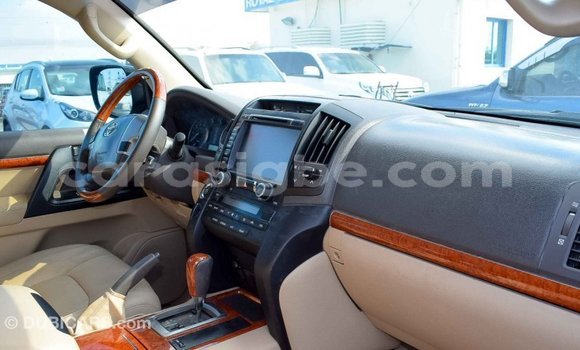 Buy Import Toyota Land Cruiser Black Car in Import - Dubai in Togo Buy Import Toyota Land Cruiser Black Car in Import - Dubai in Togo