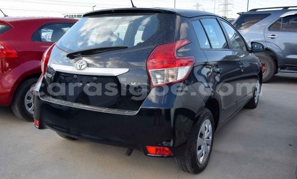 Acheter Import Voiture Toyota Yaris Noir à Import - Dubai, Togo Acheter Import Voiture Toyota Yaris Noir à Import - Dubai, Togo