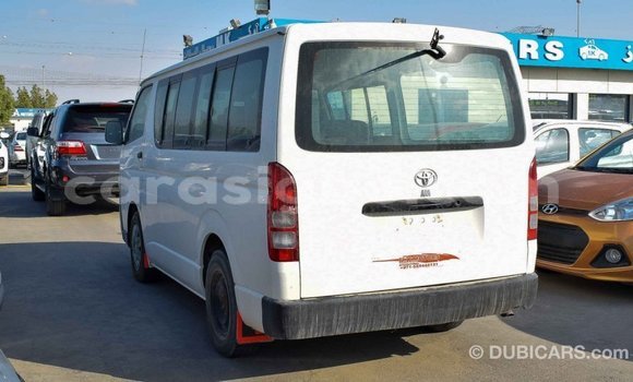 Acheter Import Voiture Toyota Hiace Blanc à Import - Dubai, Togo Acheter Import Voiture Toyota Hiace Blanc à Import - Dubai, Togo