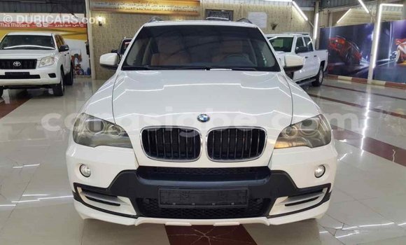 Acheter Import Voiture BMW X5 Blanc à Import - Dubai, Togo Acheter Import Voiture BMW X5 Blanc à Import - Dubai, Togo
