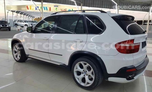 Acheter Import Voiture BMW X5 Blanc à Import - Dubai, Togo Acheter Import Voiture BMW X5 Blanc à Import - Dubai, Togo