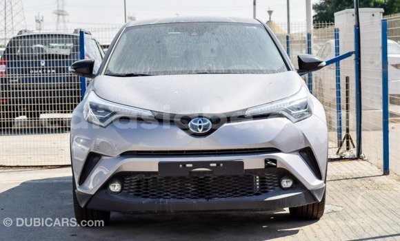 Acheter Import Voiture Toyota C-HR Autre à Import - Dubai, Togo Acheter Import Voiture Toyota C-HR Autre à Import - Dubai, Togo