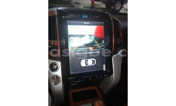 Acheter Import Voiture Toyota Land Cruiser Noir à Import - Dubai, Togo Acheter Import Voiture Toyota Land Cruiser Noir à Import - Dubai, Togo