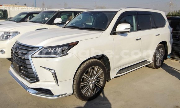 Acheter Import Voiture Lexus LX Blanc à Import - Dubai, Togo Acheter Import Voiture Lexus LX Blanc à Import - Dubai, Togo