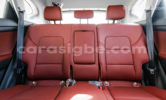 Acheter Import Voiture Hyundai Tucson Blanc à Import - Dubai, Togo Acheter Import Voiture Hyundai Tucson Blanc à Import - Dubai, Togo