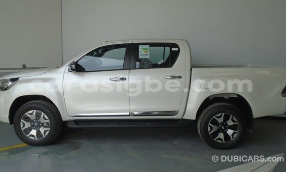 Buy Import Toyota Hilux White Car in Import - Dubai in Togo Buy Import Toyota Hilux White Car in Import - Dubai in Togo
