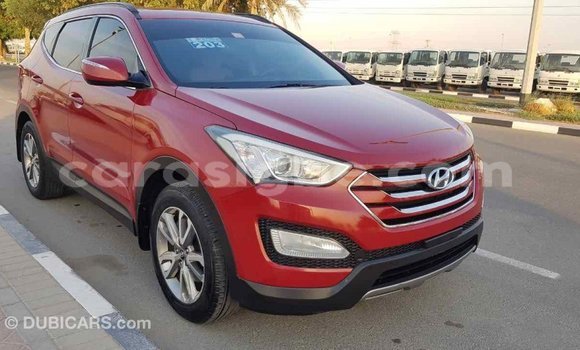 Acheter Import Voiture Hyundai Santa Fe Rouge à Import - Dubai, Togo
