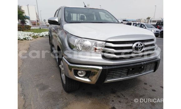 Acheter Import Voiture Toyota Hilux Autre à Import - Dubai, Togo Acheter Import Voiture Toyota Hilux Autre à Import - Dubai, Togo