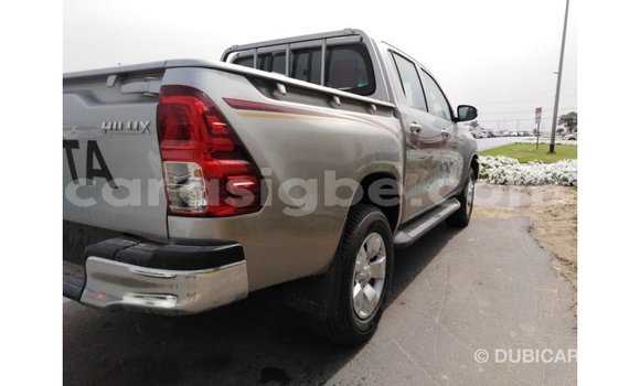 Acheter Import Voiture Toyota Hilux Autre à Import - Dubai, Togo Acheter Import Voiture Toyota Hilux Autre à Import - Dubai, Togo