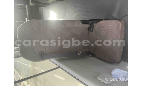 Acheter Import Voiture Toyota Coaster Blanc à Import - Dubai, Togo Acheter Import Voiture Toyota Coaster Blanc à Import - Dubai, Togo