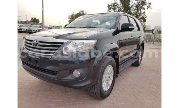 Acheter Import Voiture Toyota Fortuner Autre à Import - Dubai, Togo