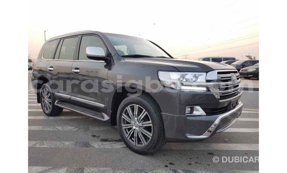Acheter Import Voiture Toyota Land Cruiser Autre à Import - Dubai, Togo Acheter Import Voiture Toyota Land Cruiser Autre à Import - Dubai, Togo