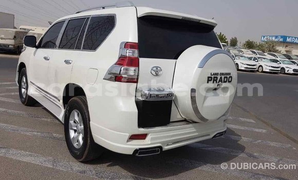 Acheter Import Voiture Toyota Prado Blanc à Import - Dubai, Togo Acheter Import Voiture Toyota Prado Blanc à Import - Dubai, Togo