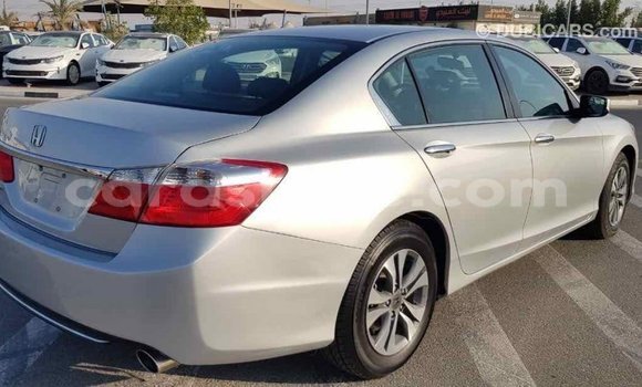 Acheter Import Voiture Honda Accord Autre à Import - Dubai, Togo Acheter Import Voiture Honda Accord Autre à Import - Dubai, Togo