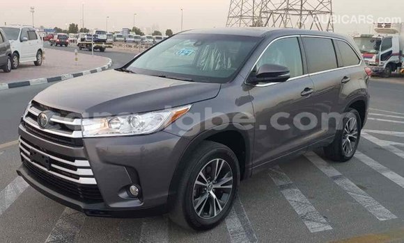 Acheter Import Voiture Toyota Highlander Autre à Import - Dubai, Togo Acheter Import Voiture Toyota Highlander Autre à Import - Dubai, Togo