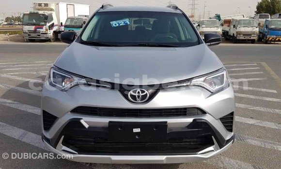 Acheter Import Voiture Toyota RAV4 Autre à Import - Dubai, Togo Acheter Import Voiture Toyota RAV4 Autre à Import - Dubai, Togo