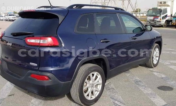 Acheter Import Voiture Jeep Cherokee Bleu à Import - Dubai, Togo Acheter Import Voiture Jeep Cherokee Bleu à Import - Dubai, Togo