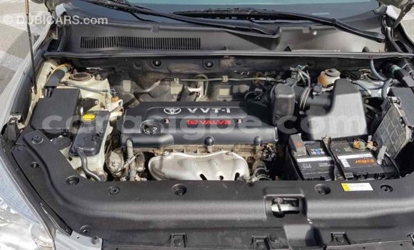 Acheter Import Voiture Toyota RAV4 Autre à Import - Dubai, Togo Acheter Import Voiture Toyota RAV4 Autre à Import - Dubai, Togo