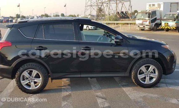 Acheter Import Voiture Toyota RAV4 Noir à Import - Dubai, Togo Acheter Import Voiture Toyota RAV4 Noir à Import - Dubai, Togo