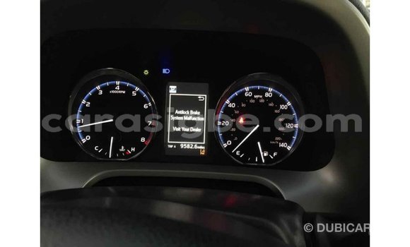 Acheter Import Voiture Toyota RAV4 Noir à Import - Dubai, Togo Acheter Import Voiture Toyota RAV4 Noir à Import - Dubai, Togo