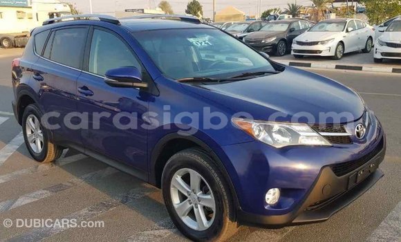 Acheter Import Voiture Toyota RAV4 Bleu à Import - Dubai, Togo Acheter Import Voiture Toyota RAV4 Bleu à Import - Dubai, Togo