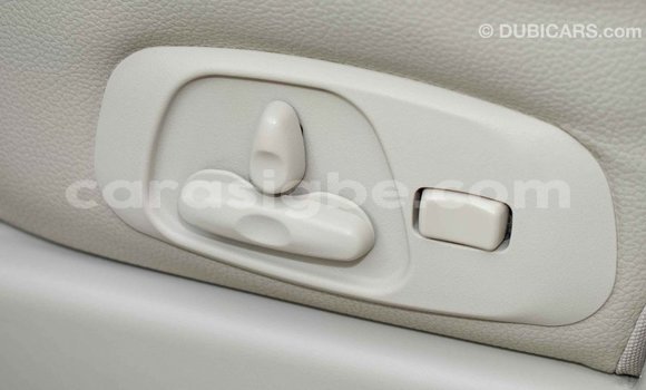 Acheter Import Voiture Mitsubishi Pajero Noir à Import - Dubai, Togo Acheter Import Voiture Mitsubishi Pajero Noir à Import - Dubai, Togo