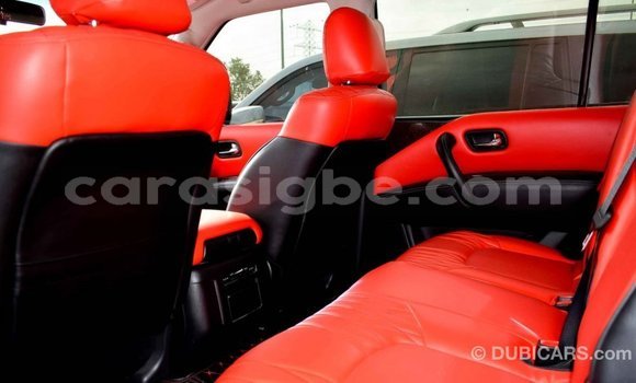 Acheter Import Voiture Nissan Patrol Blanc à Import - Dubai, Togo Acheter Import Voiture Nissan Patrol Blanc à Import - Dubai, Togo