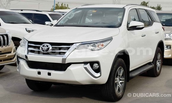 Buy Import Toyota Fortuner White Car in Import - Dubai in Togo