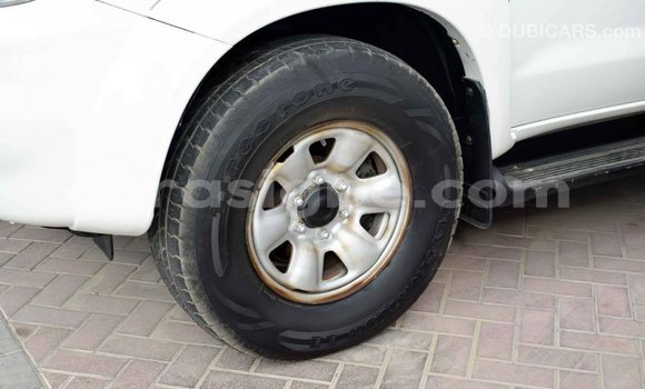 Acheter Import Voiture Toyota Fortuner Blanc à Import - Dubai, Togo Acheter Import Voiture Toyota Fortuner Blanc à Import - Dubai, Togo