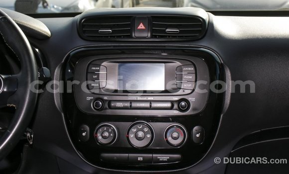 Acheter Import Voiture Kia Soul Bleu à Import - Dubai, Togo Acheter Import Voiture Kia Soul Bleu à Import - Dubai, Togo