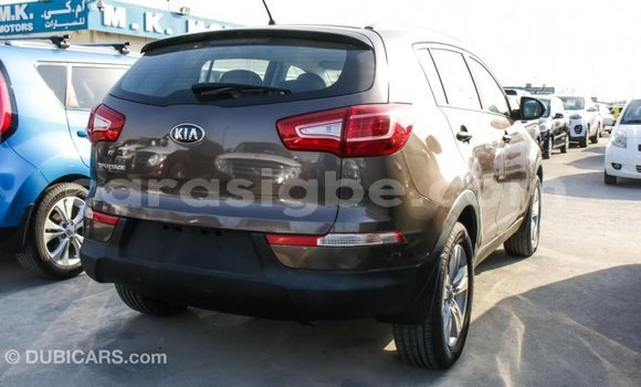 Acheter Import Voiture Kia Sportage Marron à Import - Dubai, Togo Acheter Import Voiture Kia Sportage Marron à Import - Dubai, Togo