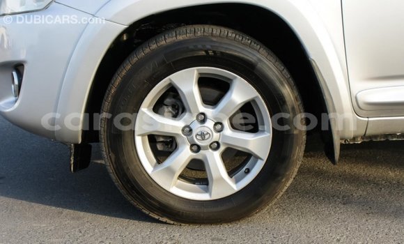 Acheter Import Voiture Toyota RAV4 Autre à Import - Dubai, Togo Acheter Import Voiture Toyota RAV4 Autre à Import - Dubai, Togo