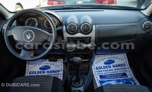 Acheter Import Voiture Renault Duster Bleu à Import - Dubai, Togo Acheter Import Voiture Renault Duster Bleu à Import - Dubai, Togo