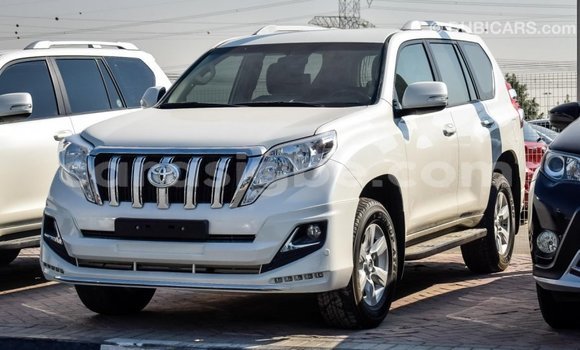 Buy Import Toyota Prado White Car in Import - Dubai in Togo