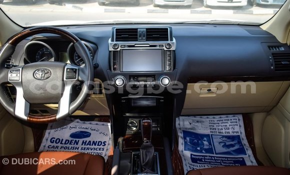 Acheter Import Voiture Toyota Prado Blanc à Import - Dubai, Togo Acheter Import Voiture Toyota Prado Blanc à Import - Dubai, Togo