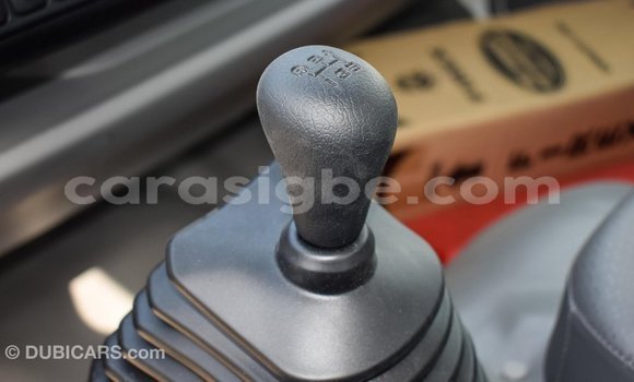 Acheter Import Utilitaire Hino 300 Series Blanc à Import - Dubai, Togo Acheter Import Utilitaire Hino 300 Series Blanc à Import - Dubai, Togo