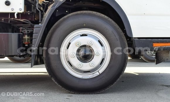 Acheter Import Utilitaire Mitsubishi L400 Blanc à Import - Dubai, Togo Acheter Import Utilitaire Mitsubishi L400 Blanc à Import - Dubai, Togo