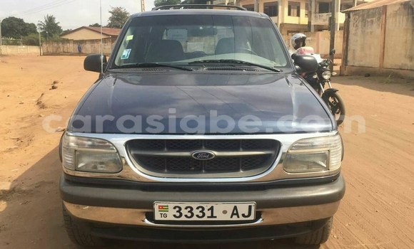 Acheter Occasion Voiture Ford Explorer Vert à Lomé, Maritime Acheter Occasion Voiture Ford Explorer Vert à Lomé, Maritime