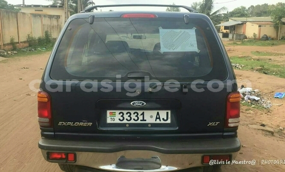 Acheter Occasion Voiture Ford Explorer Vert à Lomé, Maritime Acheter Occasion Voiture Ford Explorer Vert à Lomé, Maritime