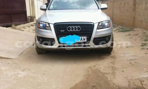 Acheter Occasion Voiture Audi Q5 Gris à Lomé, Togo Acheter Occasion Voiture Audi Q5 Gris à Lomé, Togo