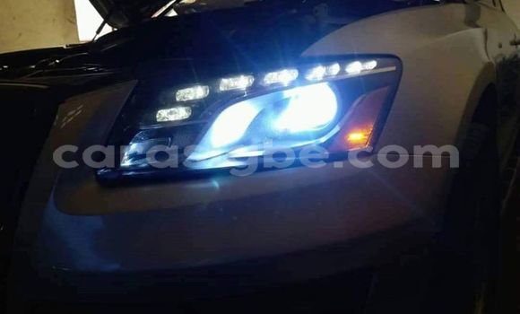 Acheter Occasion Voiture Audi Q5 Gris à Lomé, Togo Acheter Occasion Voiture Audi Q5 Gris à Lomé, Togo